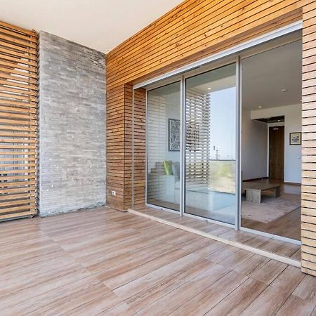 Luxury Apartment At Corniche , Seaview Close Beach Casablanca Exteriör bild